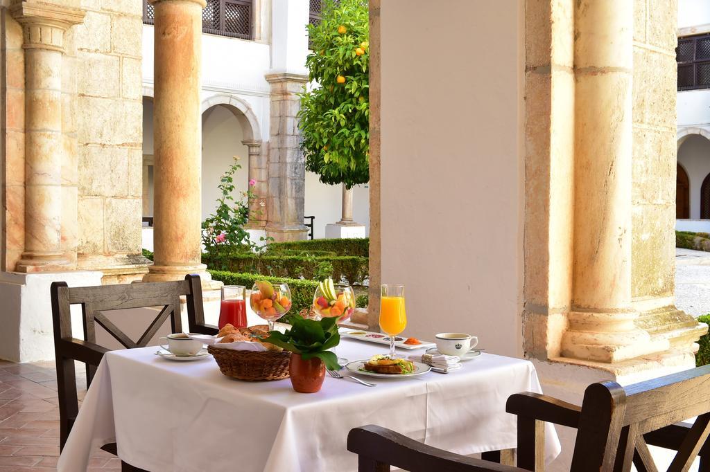 Pousada Convento De Vila Vicosa Εξωτερικό φωτογραφία